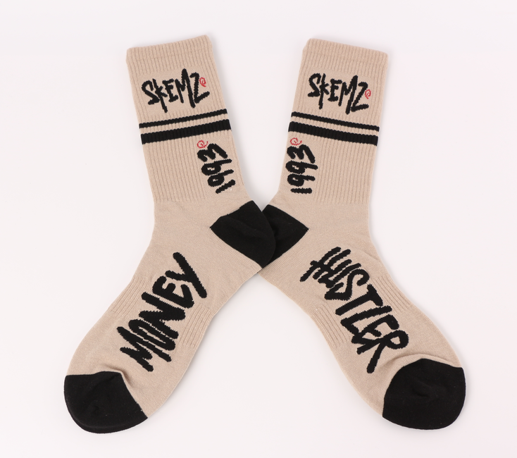 HUSTLE SOCKS